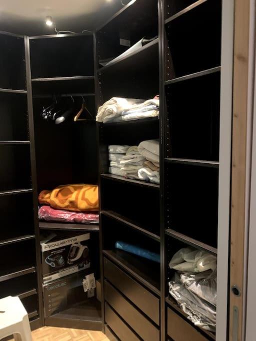 Appartement Chic, Au Pied Du Metro Ligne 14 维勒瑞夫 外观 照片